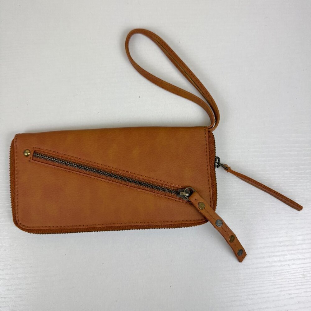 NWOT Free People Brown Vegan Leather Wallet Wristlet